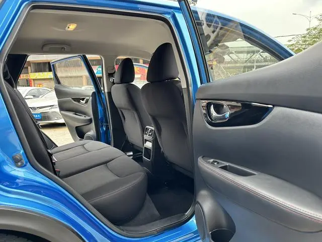 Nissan Qashqai 2.0L CVT Smart Edition