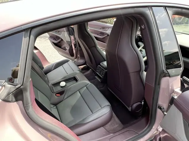 Porsche Taycan Taycan