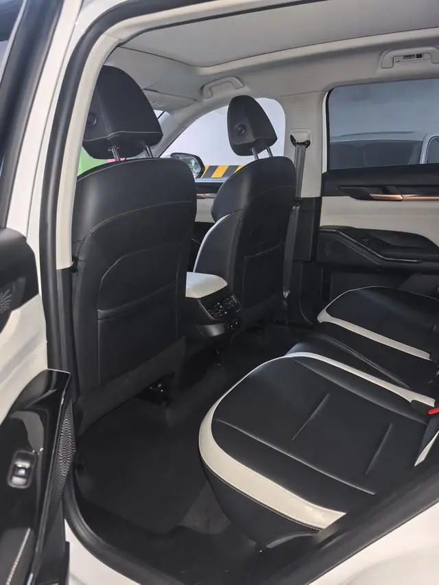Haval Haval H6 The third generation 1.5 GDIT automatic Pro version