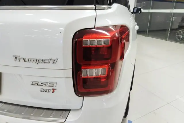 GAC Trumpchi GS8 320T two-wheel drive luxury Zhilian Edition 7 seats