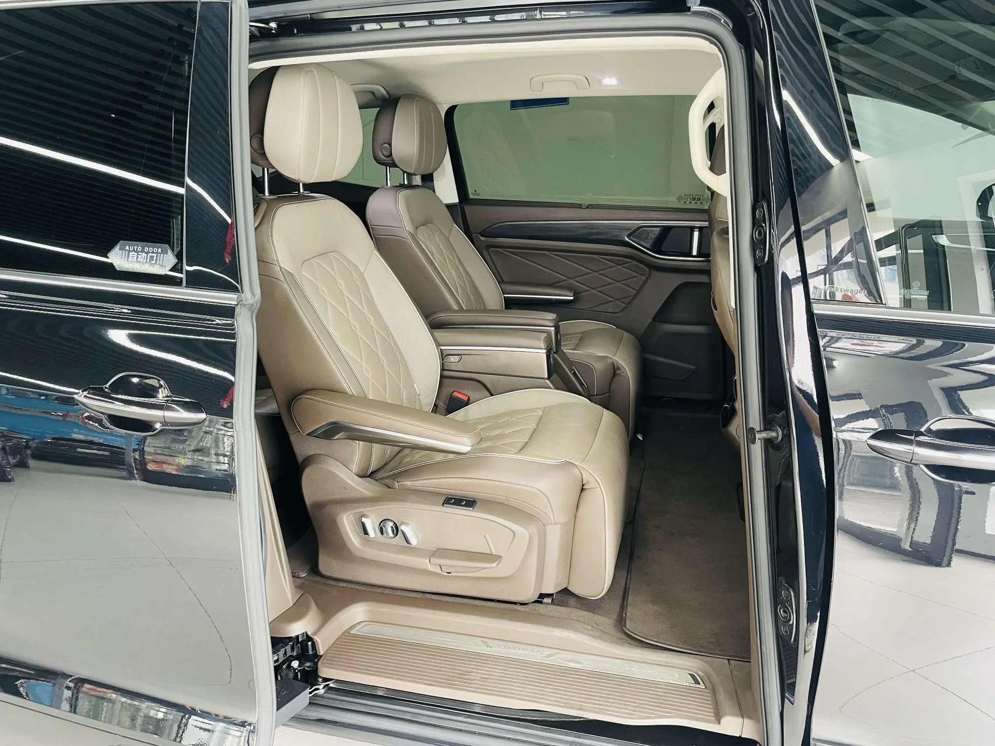 Volkswagen Weiran 380TSI Premium Edition