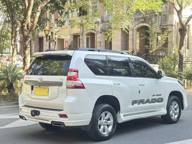 TOYOTA Prado 2.7L automatic standard version