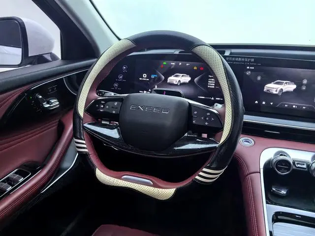 EXEED Xingtu Yaoguang 400T four-wheel drive Premium edition
