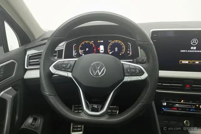Volkswagen Tiguan L 330TSI two-wheel drive R-Line Premium edition