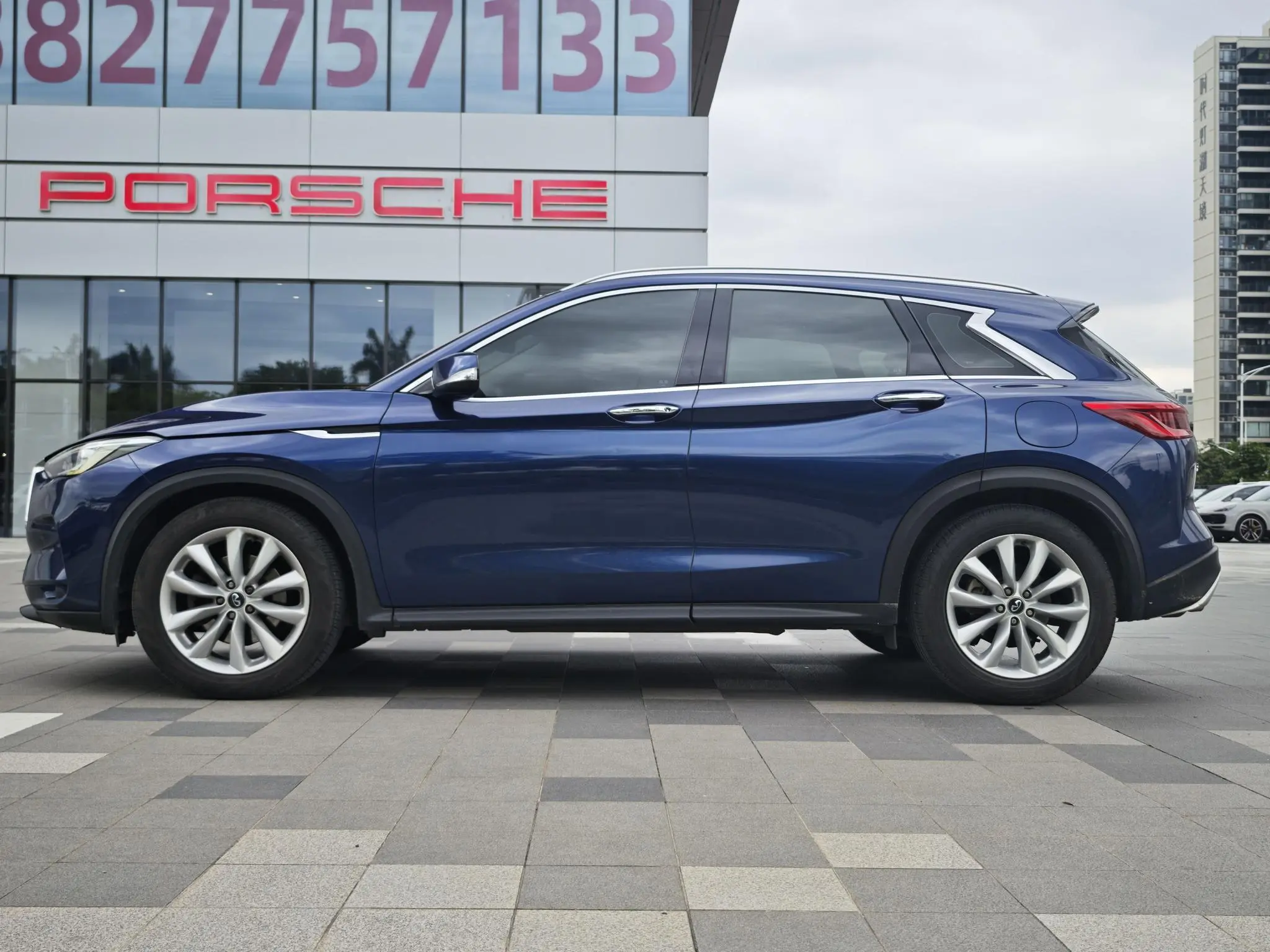 Infiniti Infiniti QX50 2.0T four-wheel drive Elite Edition