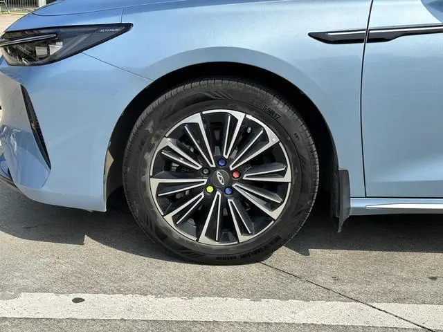 Chery Fengyun Fengyun A8 Voyage Edition 127 Luxury