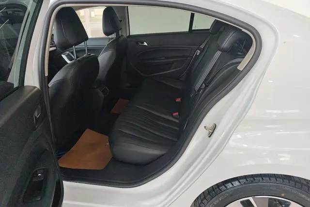 Peugeot Peugeot 408 360THP 10th Anniversary Edition