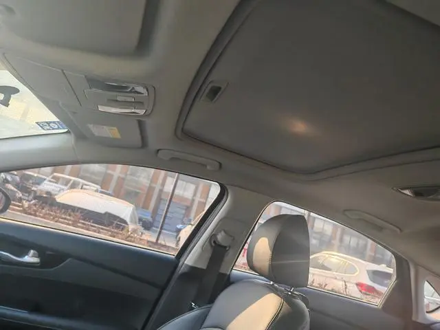 Kia Kia K3 1.5L CVT Smart Enjoy Internet Edition