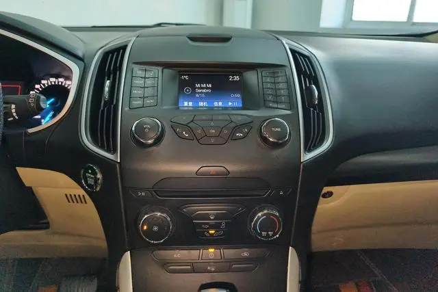 Ford Sharp World EcoBoost 245 two-wheel drive elite 5-seater country VI