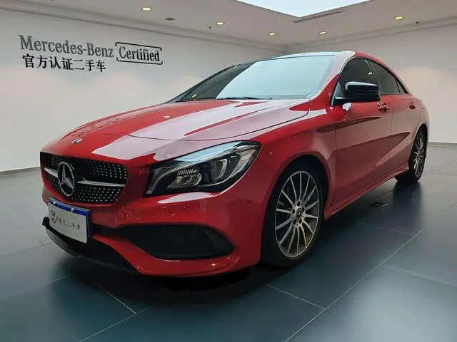 Mercedes-Benz Mercedes-Benz CLA CLA 220 4MATIC