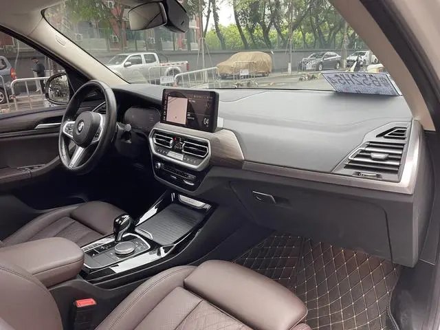 BMW BMW X3 xDrive30i Leading M Yao Ye Set