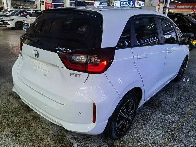 Honda Fit 1.5L CVT Trendy Edition