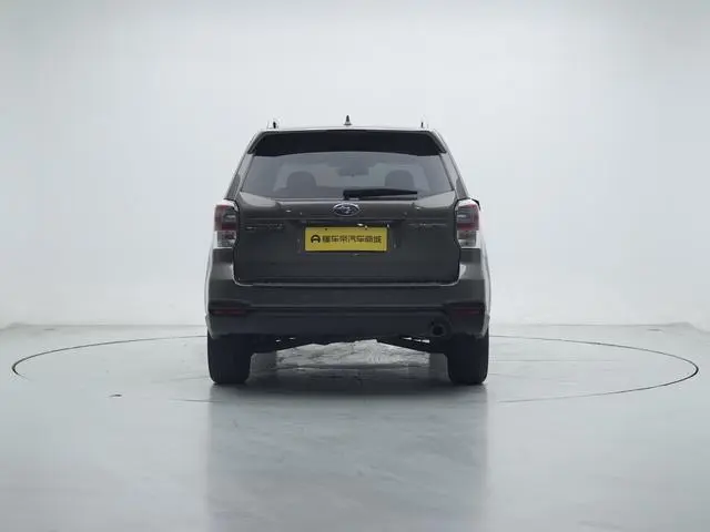 Subaru FORESTER Forester 2.5i Premium Navigation Version