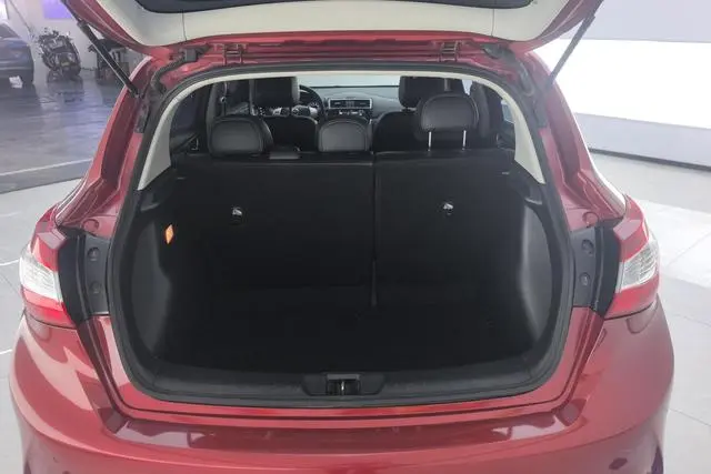 Nissan TIIDA 1.6L CVT Zhixing Edition Country VI