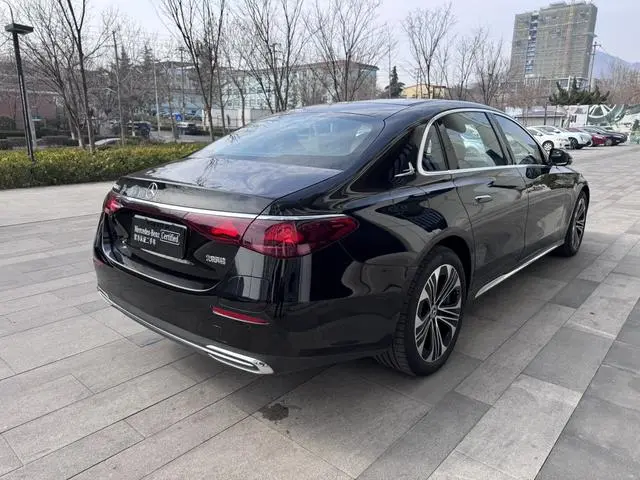 Mercedes-Benz Mercedes-Benz E-class PHEV E 350 e L sedan