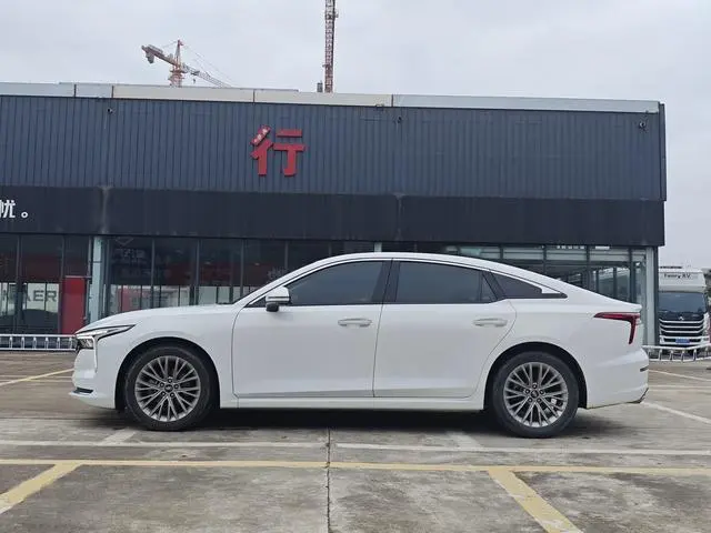 FAW Pentium B70 The third generation 1.5T automatic enjoyment type