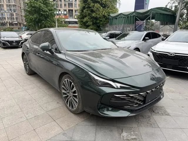 MG MG7 2.0T Automatic Beauty Hunting Luxury Edition