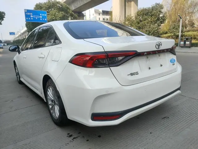 TOYOTA Asian lion 2.0L Deluxe Edition