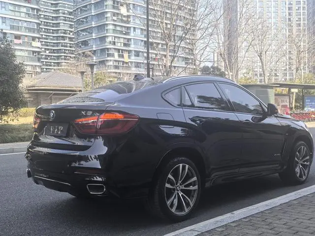 BMW BMW X6 xDrive35i M Sports Luxury