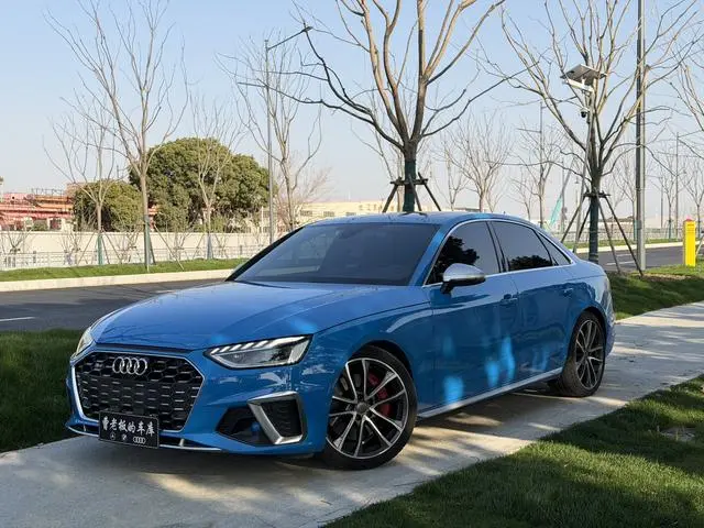 Audi Audi S4 3.0TFSI