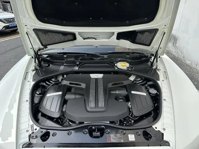 Bentley Flying 4.0T V8 Standard Edition