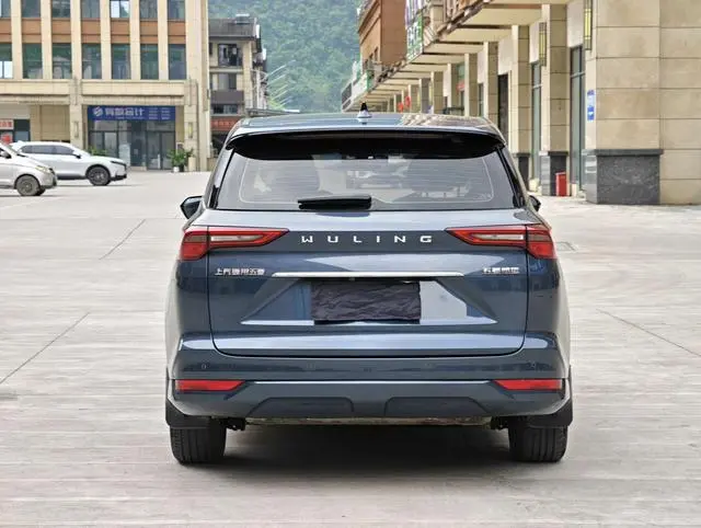 Wuling Capgemini Victory 1.5T CVT Flagship Business Class