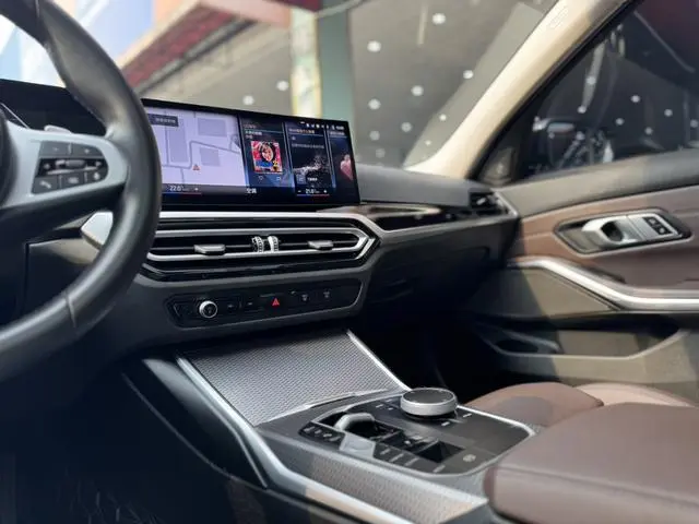 BMW BMW 3 Series 325Li M Sports Yao Ye Suit