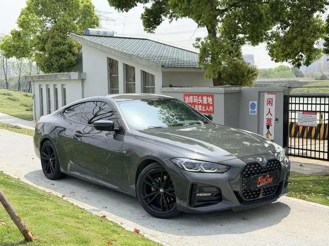 BMW BMW 4 Series 425i M sports suit