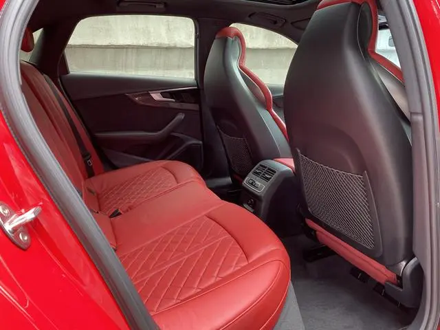 Audi Audi S4 3.0TFSI