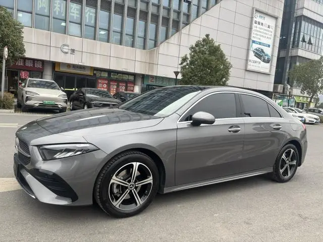 Mercedes-Benz Mercedes-Benz A-class A 200 L fashion Edition