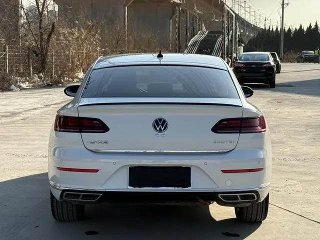 Volkswagen Volkswagen CC 330TSI Dazzling Edition