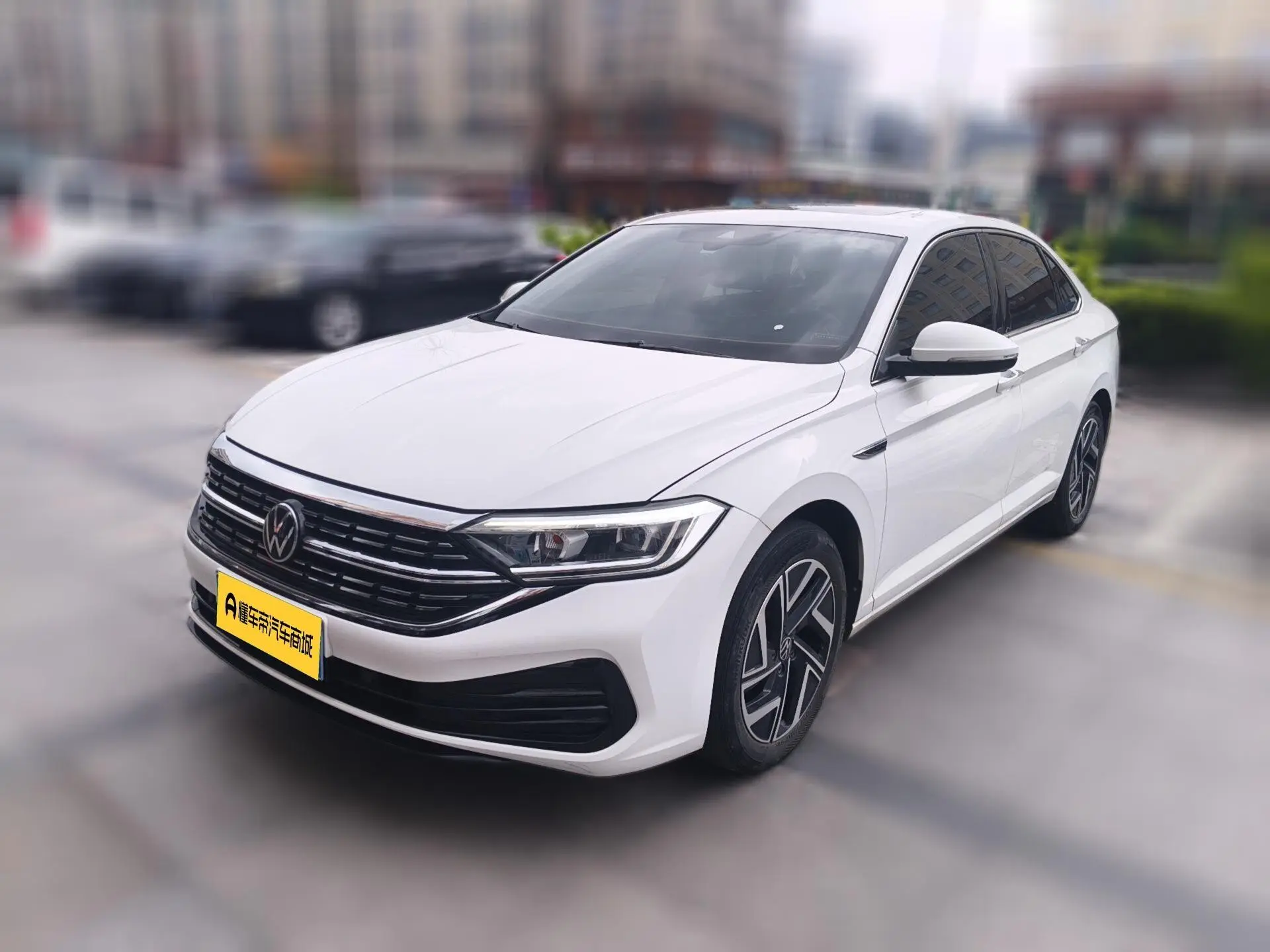 Volkswagen Sagitar 300TSI DSG Beyond Edition