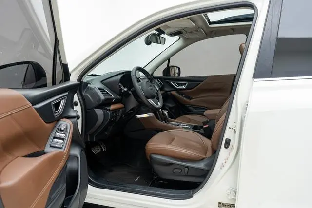Subaru FORESTER Forester 2.0i Smart Engine Sports Edition