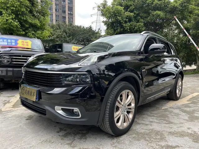 LYNK & CO Lynk 01 2.0T two-wheel drive Pro version