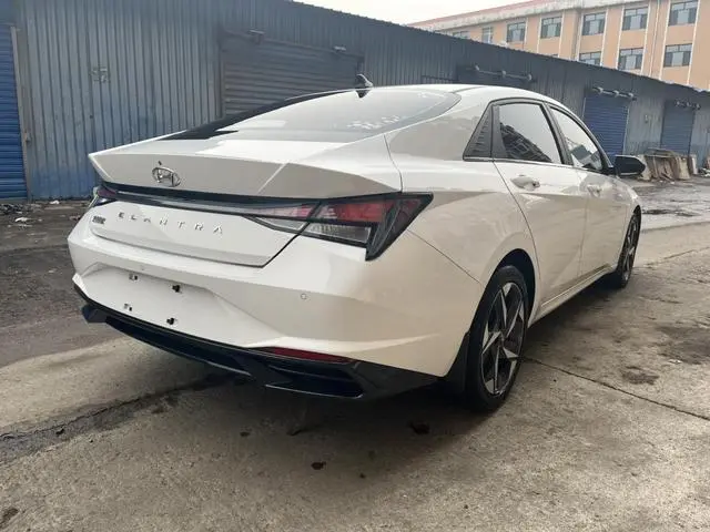 Hyundai Elantra 1.5L CVT GLX Elite Edition