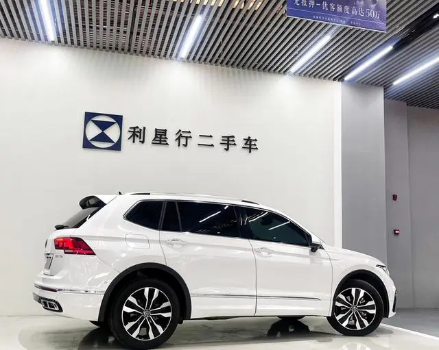 Volkswagen Tiguan L Outstanding 330TSI two-wheel drive R-Line Longyao version