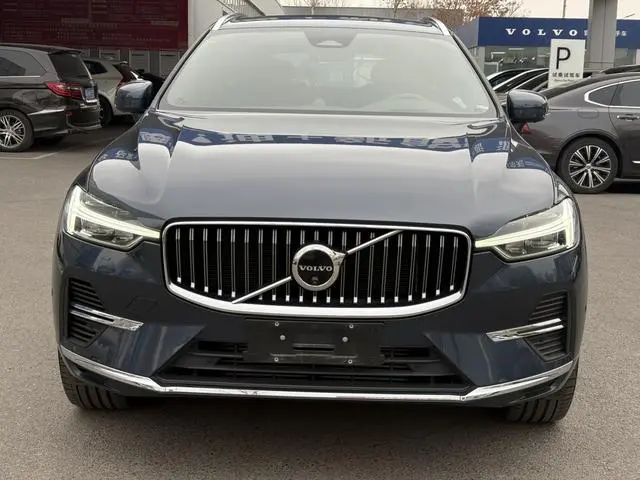 Volvo Volvo XC60 PHEV T8 four-wheel drive long battery life Zhiya Deluxe Edition