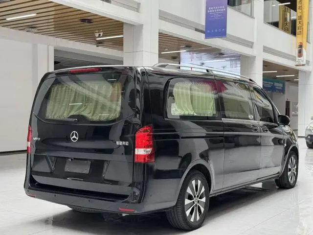 Mercedes-Benz Vito 2.0T Business Edition 7-seater Country V