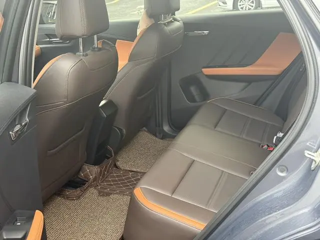 BYD BYD e2 Luxury