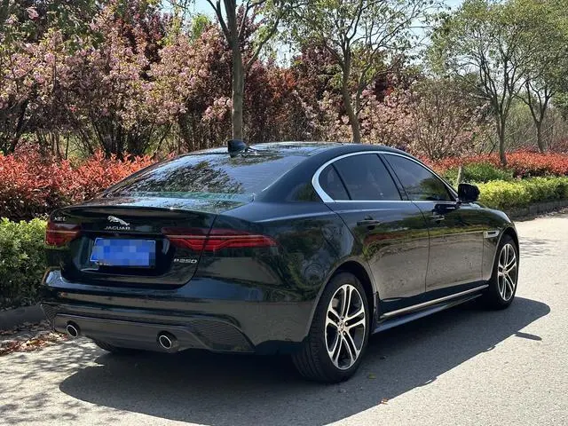 Jaguar Jaguar XEL 2.0T 250PS R-DYNAMIC S Enterprising Sports Edition