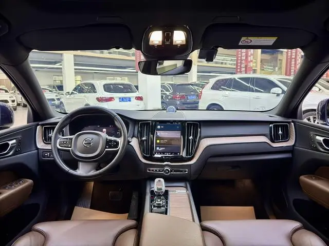 Volvo Volvo XC60 PHEV T8 four-wheel drive Zhiyuan Deluxe Edition