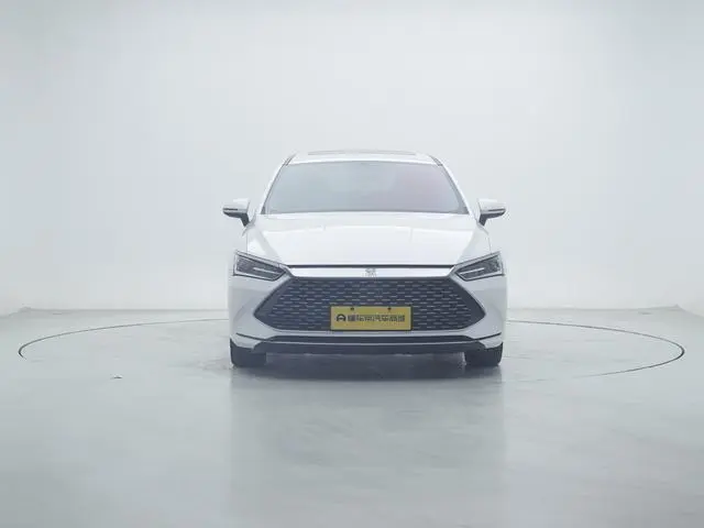 BYD Qin PLUS DM DM-i 55KM flagship type