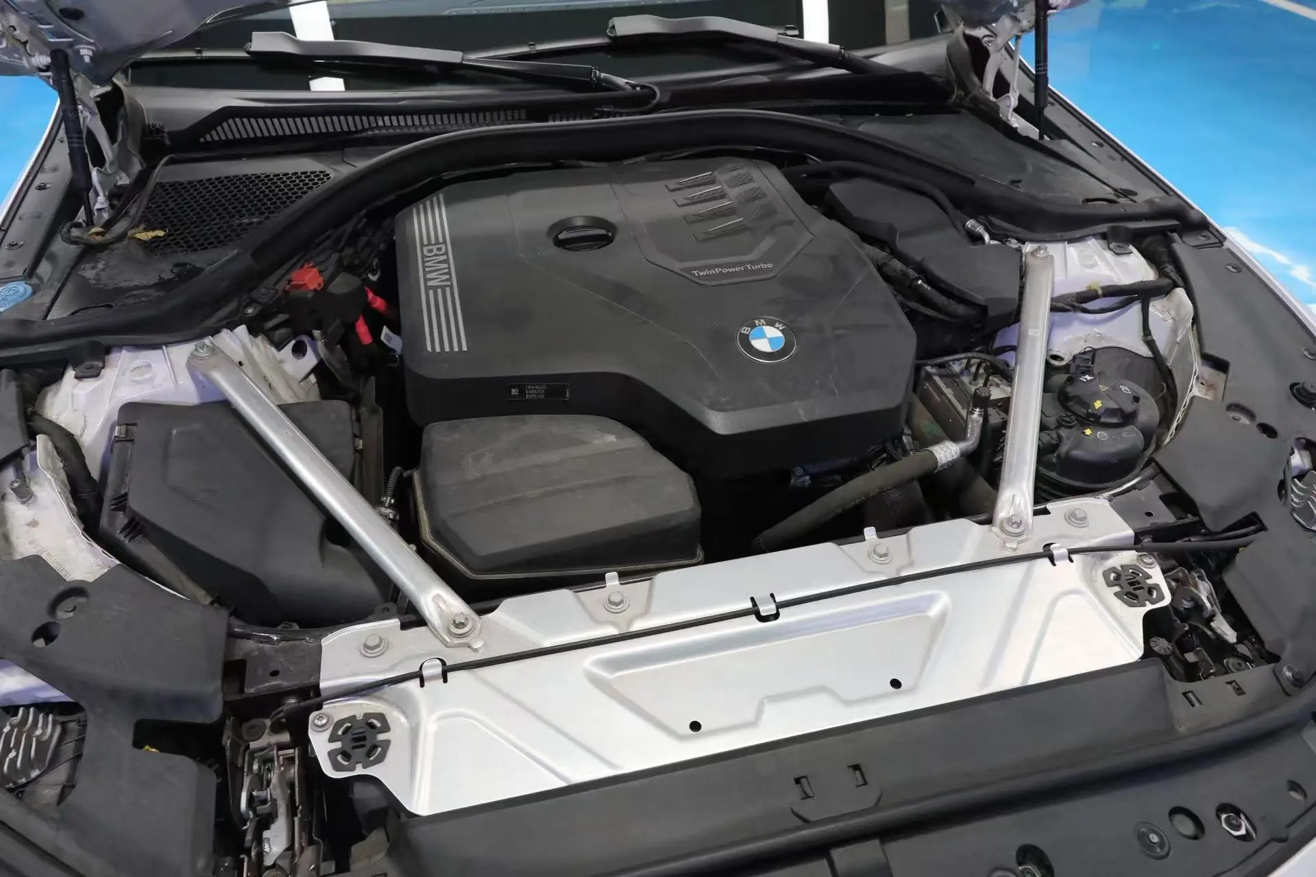 BMW BMW 4 Series Facelift 425i convertible M sports Yao Ye Suit