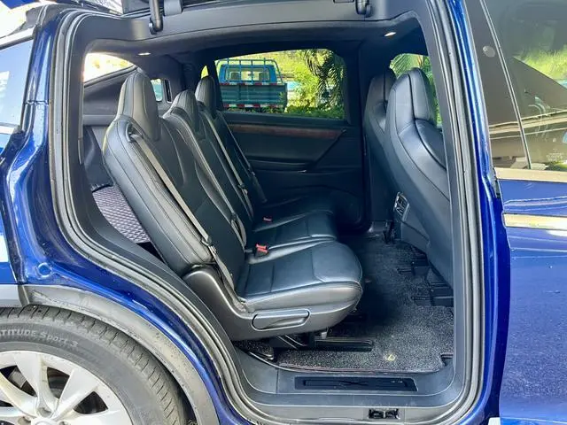 Tesla Model X Long battery life version