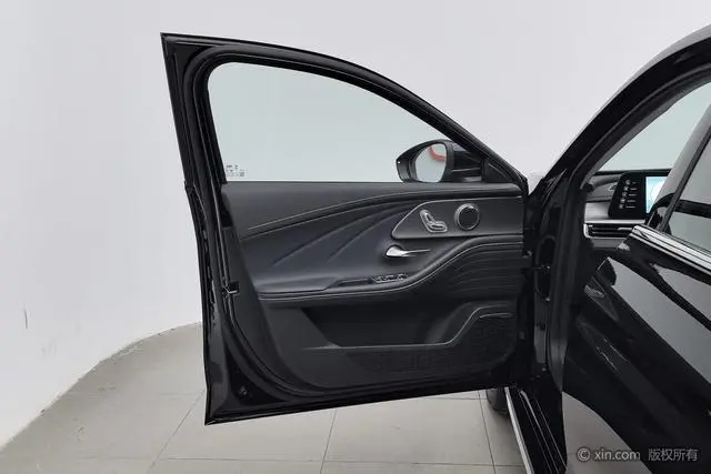 Chery Fengyun Fengyun A8 127 Riding the Wind Version