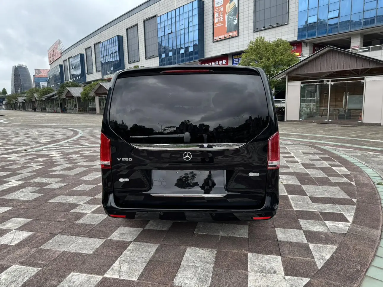 Mercedes-Benz Mercedes-Benz V-class V 260 Pilot Edition