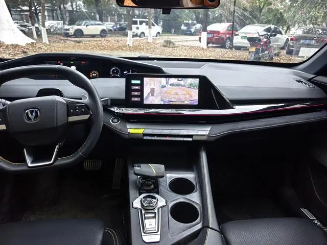 Changan Changan UNI-V 1.5T Sports version