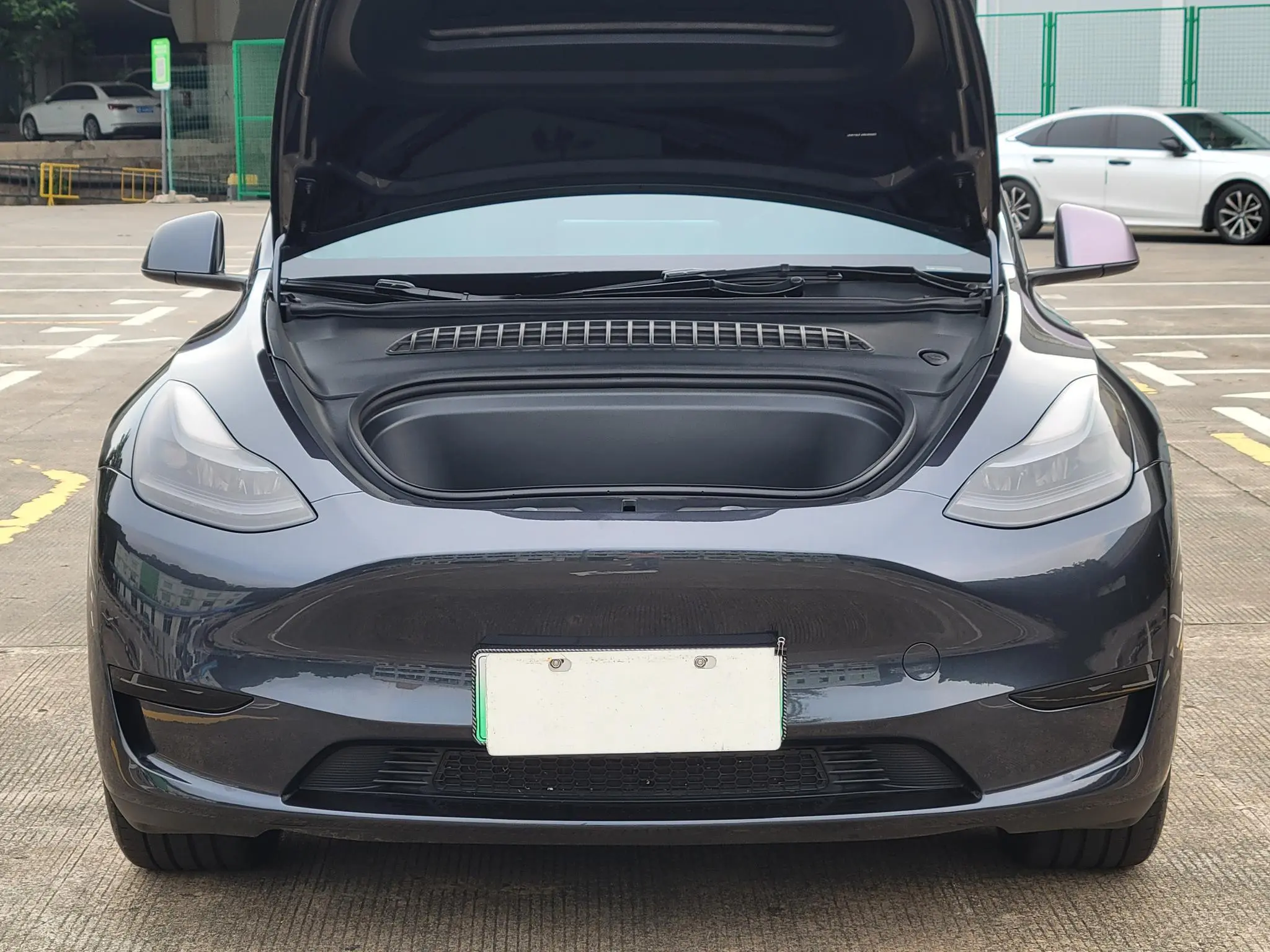 Tesla Model Y Rear-wheel drive version