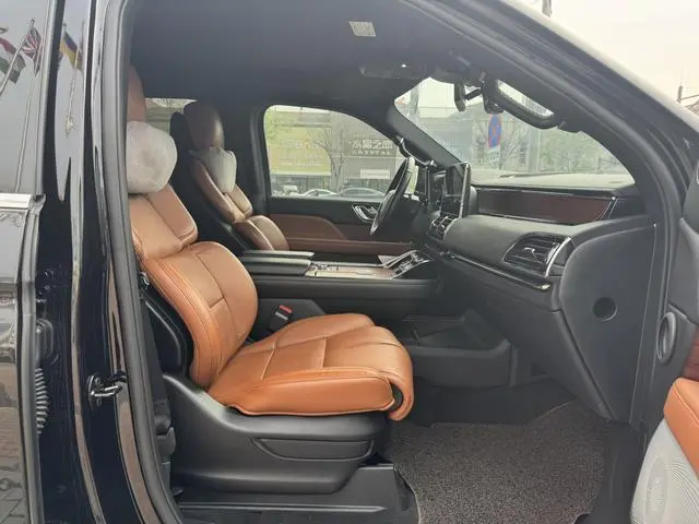 Lincoln Navigator 3.5T MONO Limited Edition MONO BLACK
