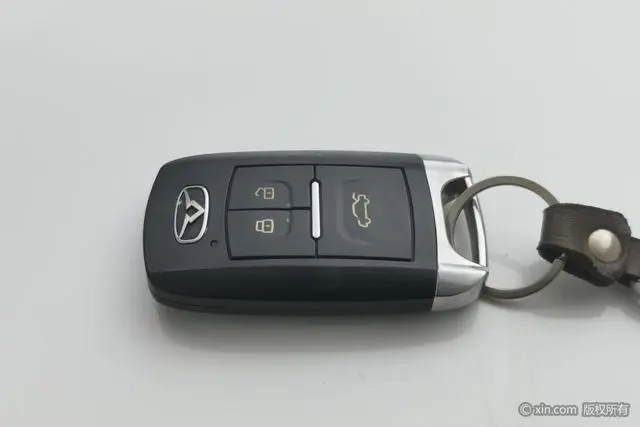 Cowing Xuanjie Facelift 1.5L manual tide